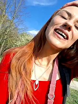 SlimBellaOfficial online show from April 16, 2:51 pm