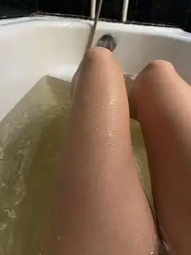 MaryMathews online show from March 27, 5:46 am