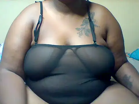 bunny jay online show from April 15, 3:35 am