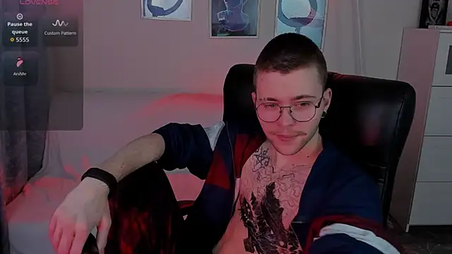 Thomas Norton online show from April 13, 8:47 pm