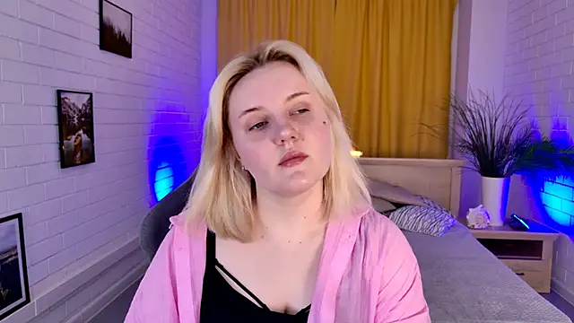 KathyBriggs online show from April 1, 5:30 am