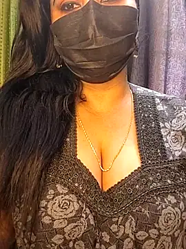 Snapshot of Anushka_flower chatting on May 19, 1:56 am Anushka flower online show from May 19, 1:56 am