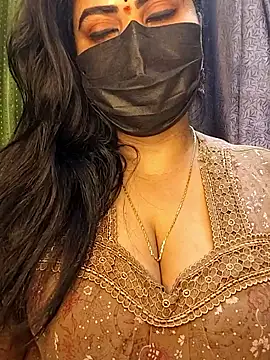 Snapshot of Anushka_flower chatting on May 27, 1:57 am Anushka flower online show from May 27, 1:57 am