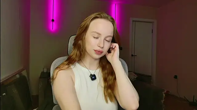 BunnyShinex online show from July 20, 2:19 pm