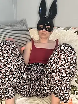 Pisicik 2 online show from April 15, 5:09 pm