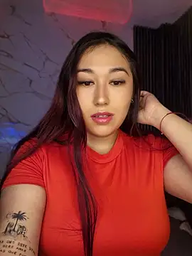 Sarah Bloom online show from April 16, 5:25 pm