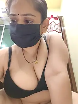Snapshot of sonalidey5564 chatting on June 26, 2:32 pm sonalidey5564 online show from June 26, 2:32 pm