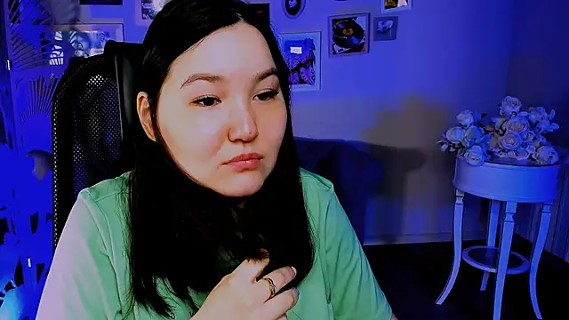 CamilaMartiez online show from April 15, 1:51 pm