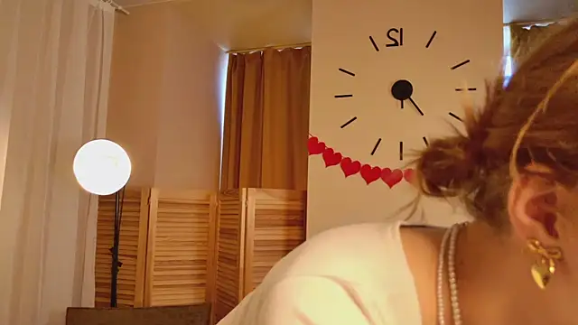 miraiakik online show from April 8, 10:37 am