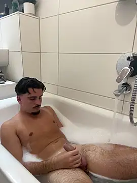 fuckkboy11 online show from March 25, 6:36 pm