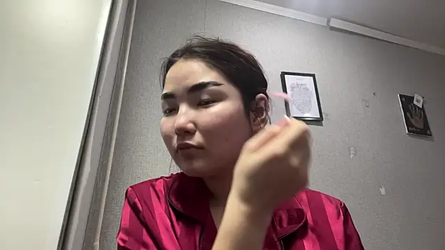 LammingLoner online show from April 16, 3:13 pm