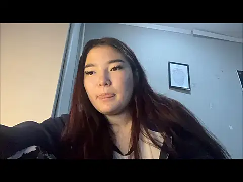 LammingLoner online show from May 31, 3:19 pm