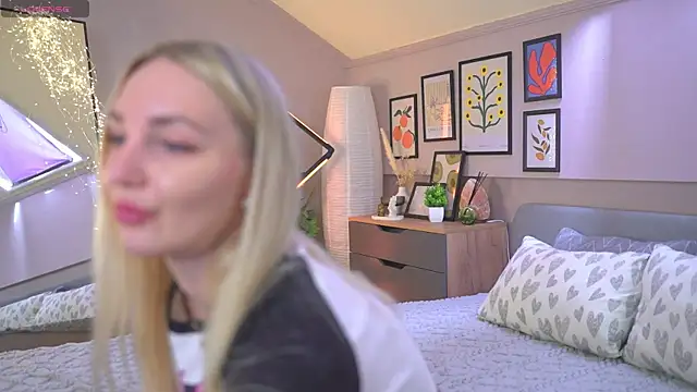 Sweety Becky online show from April 13, 8:09 am