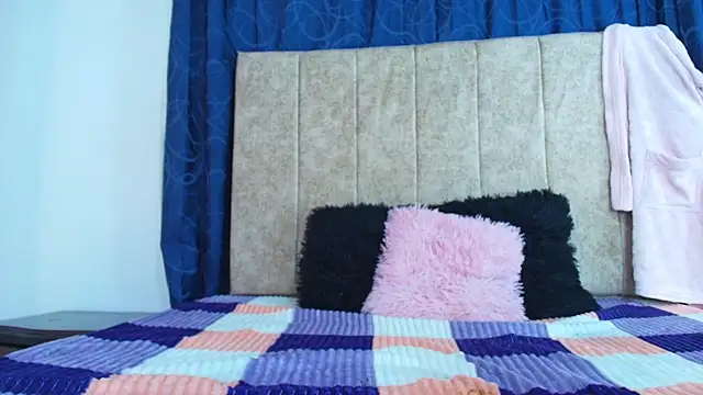 Slut Full Messy online show from April 8, 3:39 am