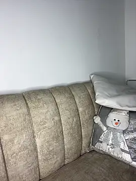 Saraa M online show from March 28, 10:42 pm