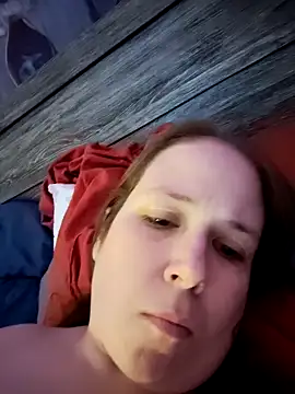 023thickandjuicy07 online show from April 2, 4:43 am