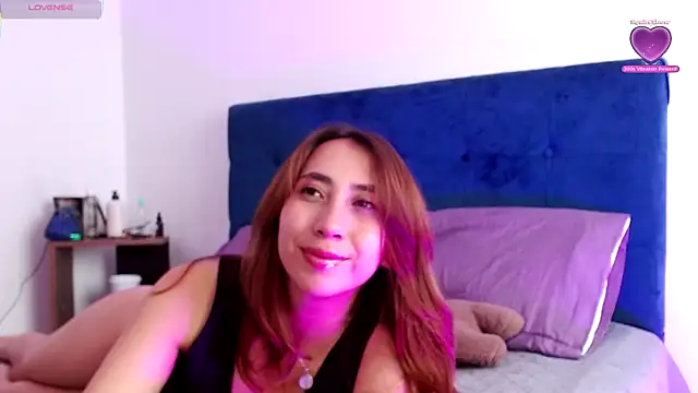 Snapshot of Salo_marti chatting on April 6, 8:10 pm Salo marti online show from April 6, 8:10 pm