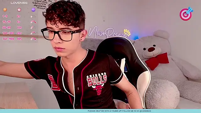 Snapshot of niico_prince chatting on May 31, 10:00 pm niico prince online show from May 31, 10:00 pm