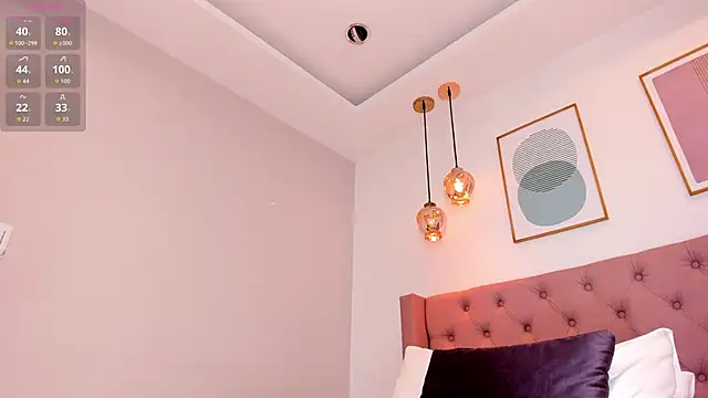 xiomi monroe online show from April 15, 7:58 pm