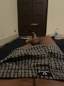 like a nud online show from April 1, 6:16 pm