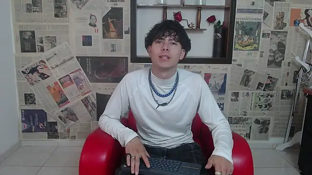 sebastian rougue online show from April 7, 8:20 pm