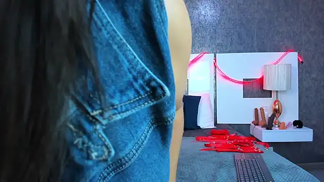 anna  lu online show from March 31, 12:49 pm