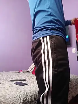 Bruce Wayne188 online show from April 1, 1:41 pm