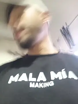 Bruce Wayne188 online show from April 8, 11:10 am