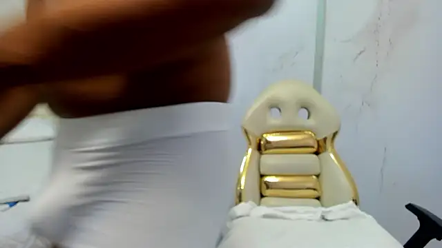 Andeuw   online show from March 28, 2:33 am