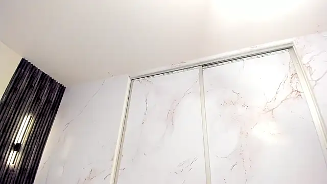 Andeuw   online show from March 29, 2:39 pm