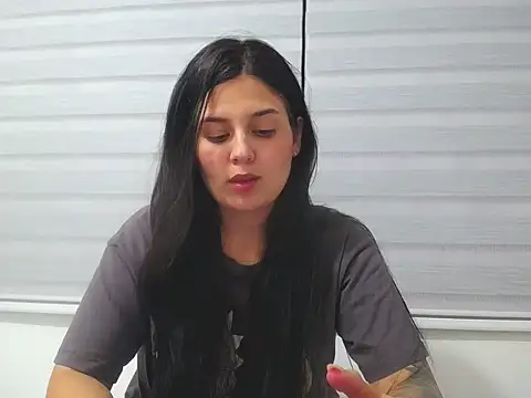 SofiaBanks  online show from April 2, 1:58 am