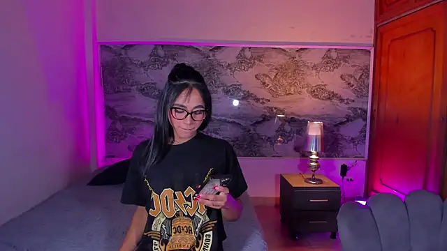 Miss KhalifaDoll online show from April 15, 3:57 am