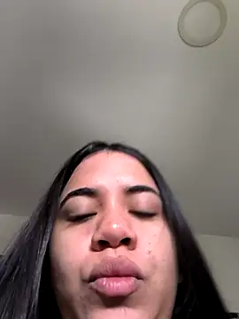 Annarhode online show from April 11, 5:28 pm