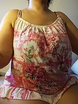 Snapshot of orla-love chatting on July 4, 3:29 pm orla-love online show from July 4, 3:29 pm