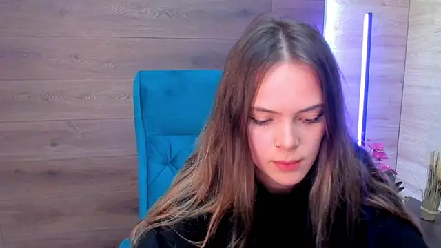 MaryKeyl online show from March 31, 8:15 am