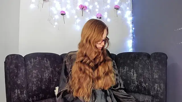 elisabeth sarmiento69 online show from July 3, 12:39 am
