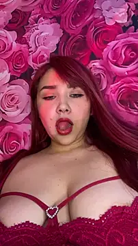 SweetLittleRed online show from April 7, 6:25 am