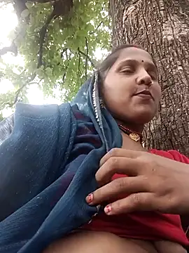 Snapshot of PUNAM__KHAN chatting on July 8, 5:45 am PUNAM KHAN online show from July 8, 5:45 am