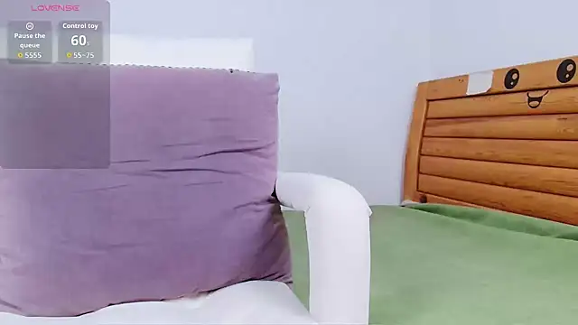 amihuang online show from July 3, 10:21 am
