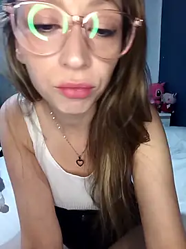 nickyone90 online show from April 14, 7:53 pm