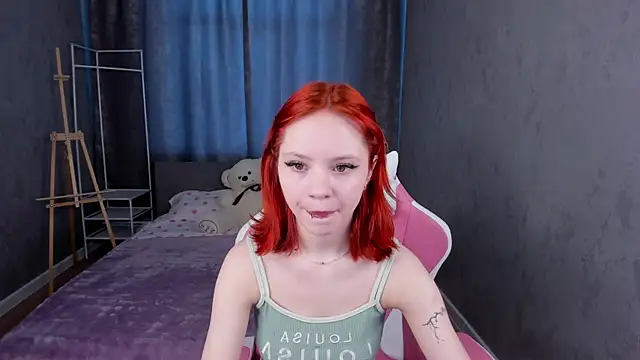 Loly Cuttie online show from April 9, 1:05 am