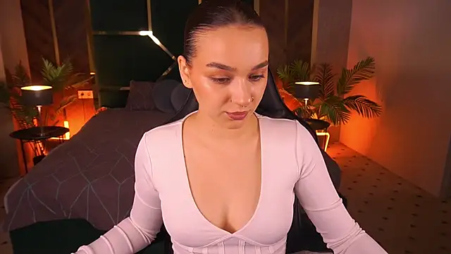 FlirtyMusa online show from March 31, 12:27 pm