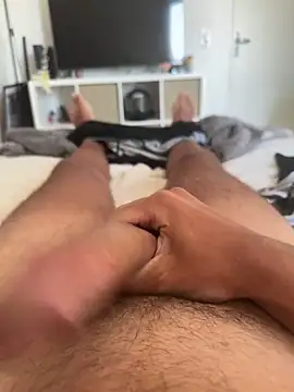 Snapshot of cum_king75 chatting on May 1, 10:31 am cum king75 online show from May 1, 10:31 am