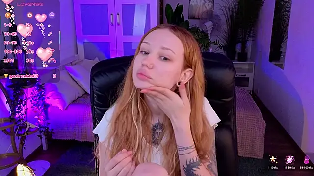 zoeforrd online show from April 4, 5:06 am