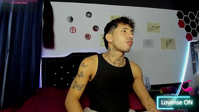 pol mood online show from April 2, 11:13 pm