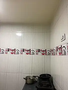 pol mood online show from April 6, 3:02 pm