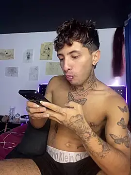 pol mood online show from April 8, 1:44 pm