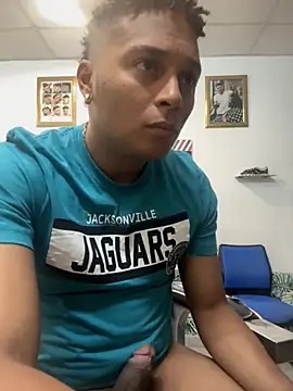 Snapshot of melreydelmambo chatting on May 26, 6:59 pm melreydelmambo online show from May 26, 6:59 pm