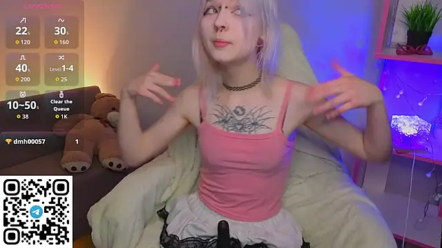 Mary Wester online show from April 14, 12:27 am