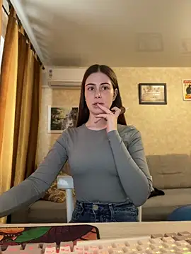 Sofi Sofa online show from April 4, 1:19 pm